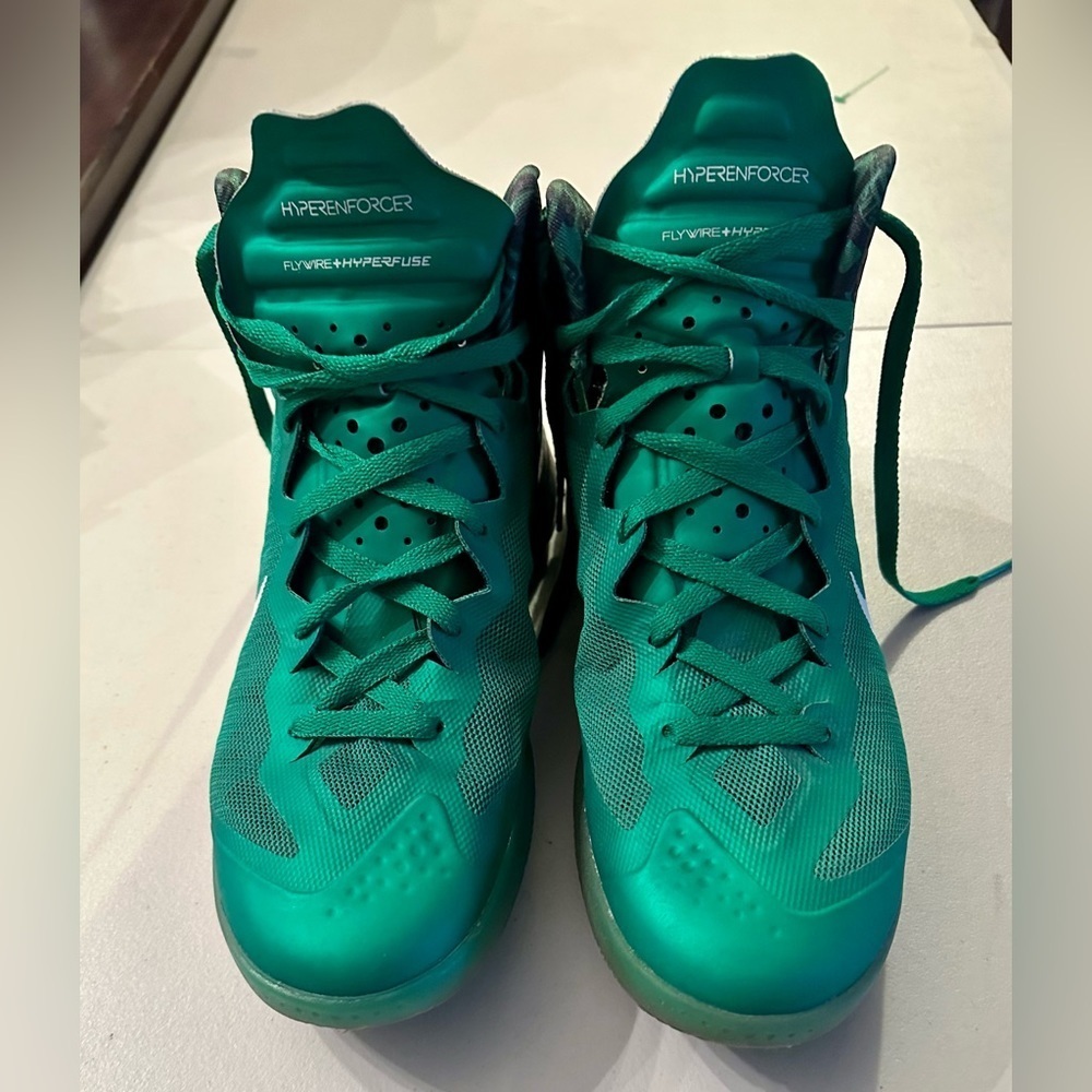 2011 Nike Hyperenforcer flywire + hyperfuse size 10.5 - Picture 4 of 10